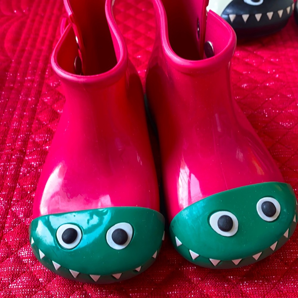 Mini Melissa Monster Dinosaur boots 7